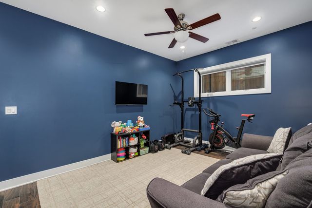 1516 W Ohio Street 1, Chicago, IL 60642