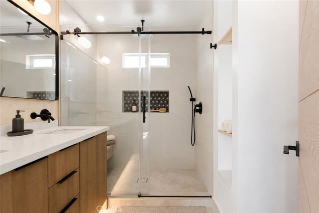 6972 N Platt Avenue, West Hills, CA 91307