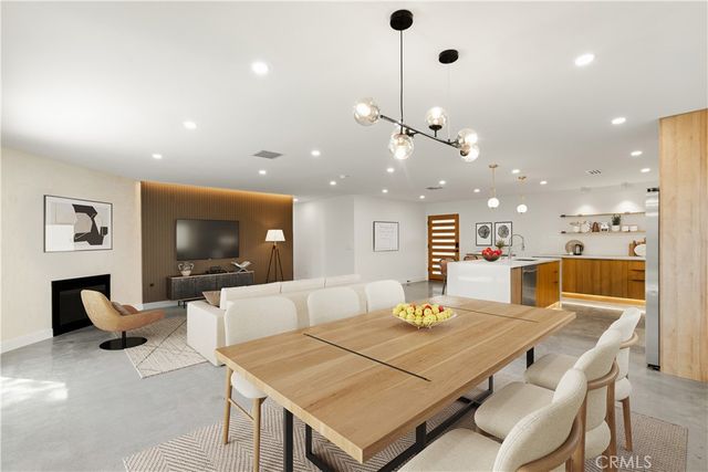 6972 N Platt Avenue, West Hills, CA 91307