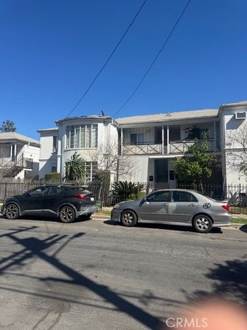 1200 N Kenmore, Los Angeles, CA 90029