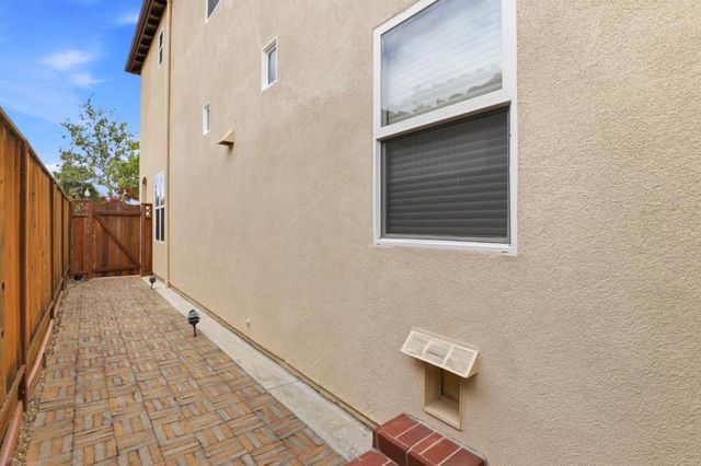 1959 Saint Andrews Circle, Gilroy, CA 95020