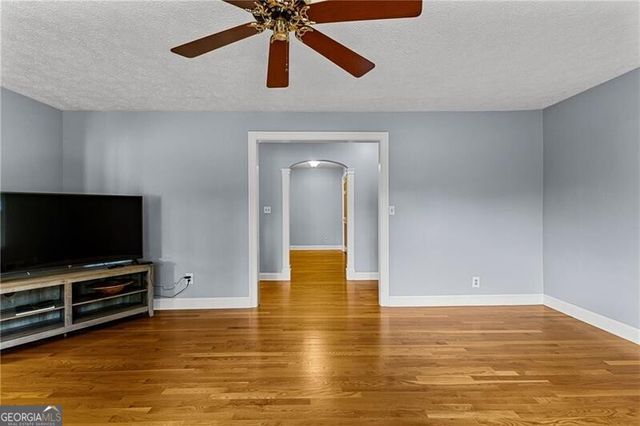 11800 Hutcheson Ferry Road, Chattahoochee Hills, GA 30268