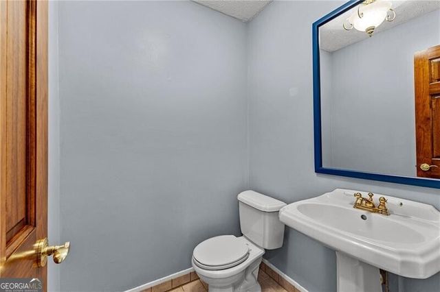 11800 Hutcheson Ferry Road, Chattahoochee Hills, GA 30268