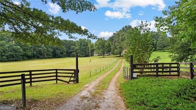 11800 Hutcheson Ferry Road, Chattahoochee Hills, GA 30268