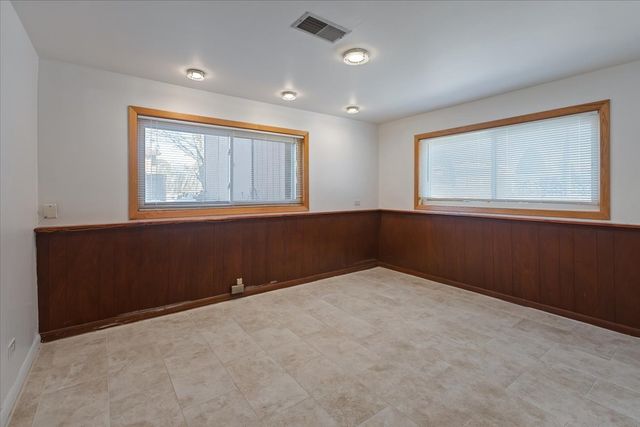 7910 CHURCHILL Street, Morton Grove, IL 60053