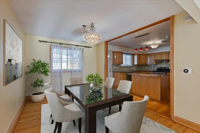 7910 CHURCHILL Street, Morton Grove, IL 60053