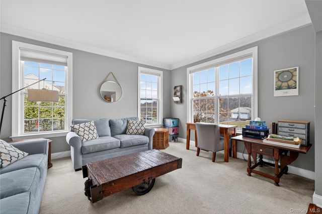 75 Luthien Forest Road, Rock Tavern, NY 12575