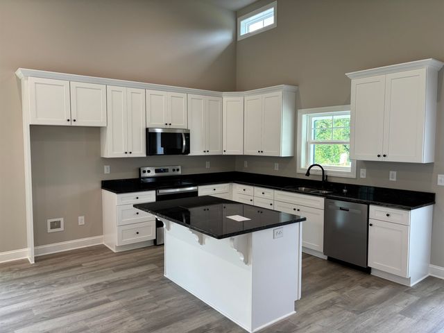 320 Providence Road, Gaffney, SC 29341