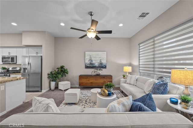 762 Chandler Walk, Upland, CA 91786