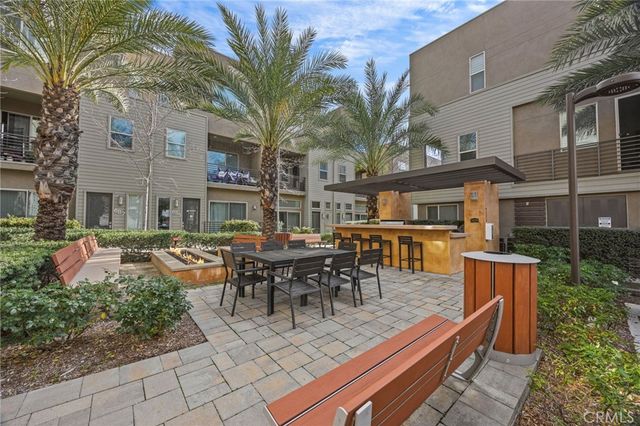 762 Chandler Walk, Upland, CA 91786