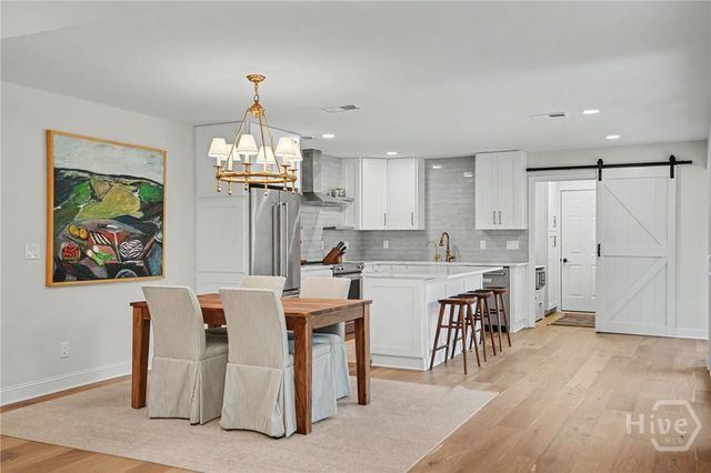 2 Blount Lane, Savannah, GA 31411