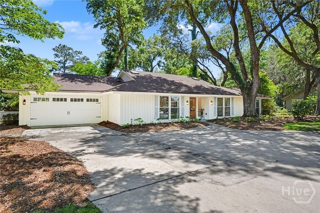 2 Blount Lane, Savannah, GA 31411