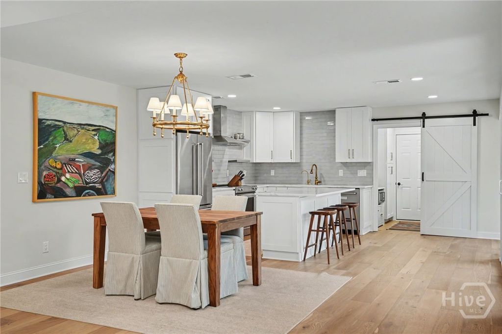 Image 10 of property listing at 2 Blount Lane, Savannah, GA 31411