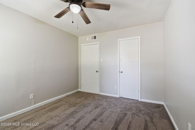 6460 Birchfield Circle, Horn Lake, MS 38637