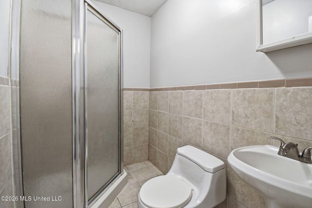 6460 Birchfield Circle, Horn Lake, MS 38637
