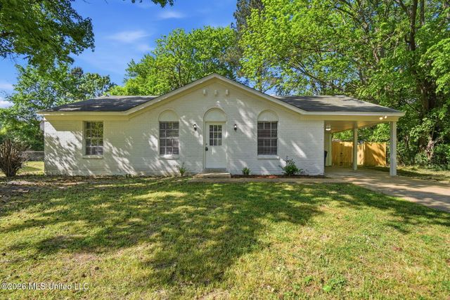 6460 Birchfield Circle, Horn Lake, MS 38637