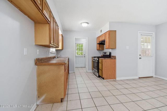 6460 Birchfield Circle, Horn Lake, MS 38637