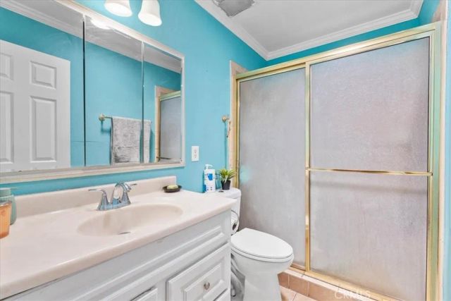 395 S Tamarisk Ave, Rialto, CA 92376
