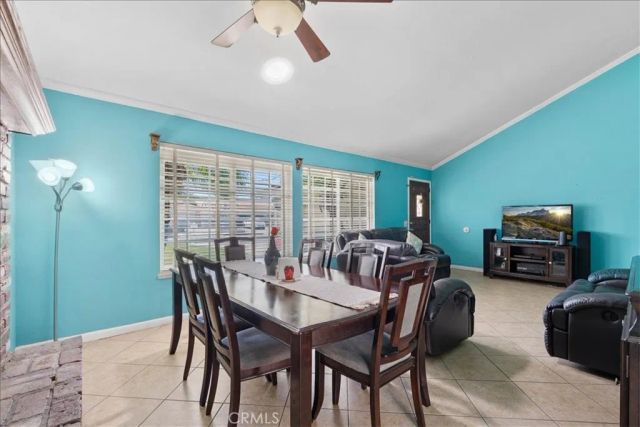 395 S Tamarisk Ave, Rialto, CA 92376