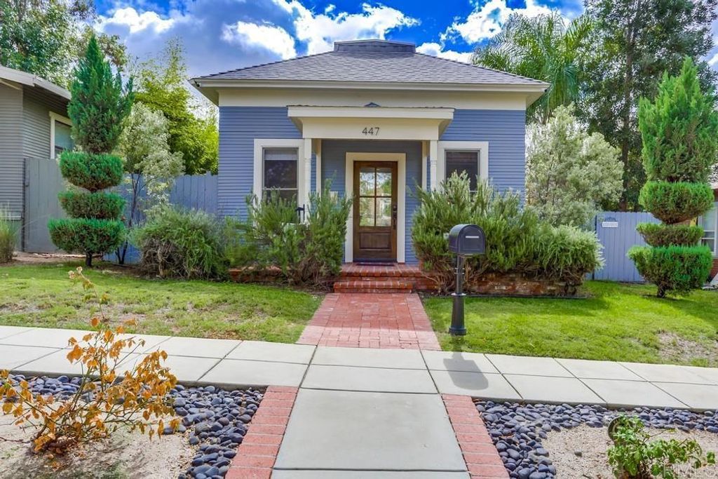 447 E 6Th Avenue, Escondido, CA 92025