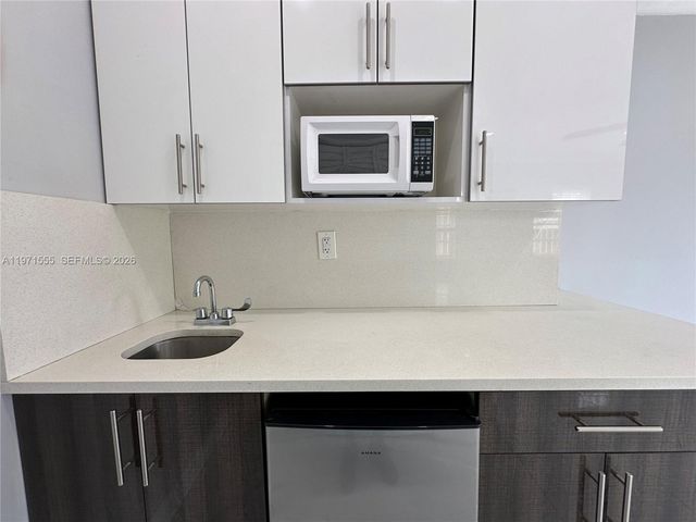 3035 SW 27th Ter REAR, Miami, FL 33133