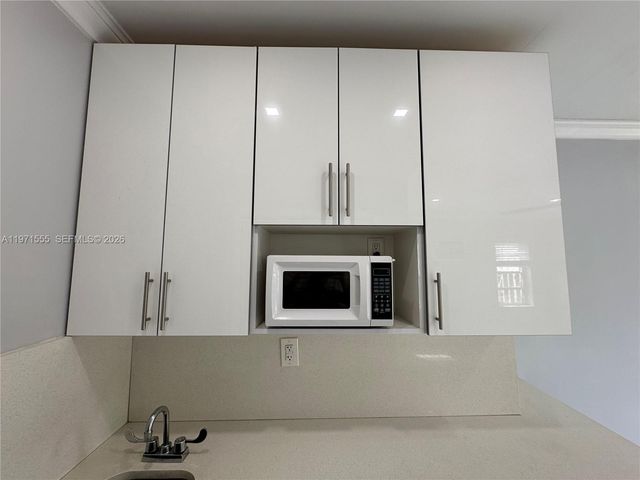 3035 SW 27th Ter REAR, Miami, FL 33133