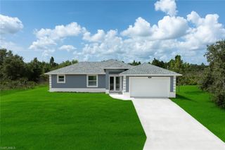 1004 E 10th ST, Lehigh Acres, FL 33972