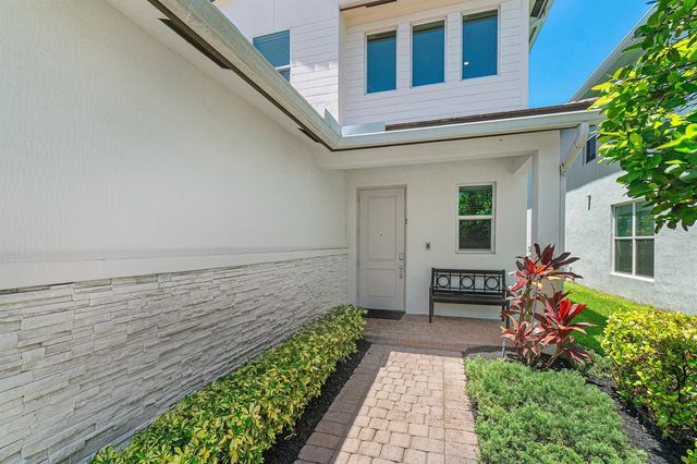 1091 Verde Court, Deerfield Beach, FL 33064