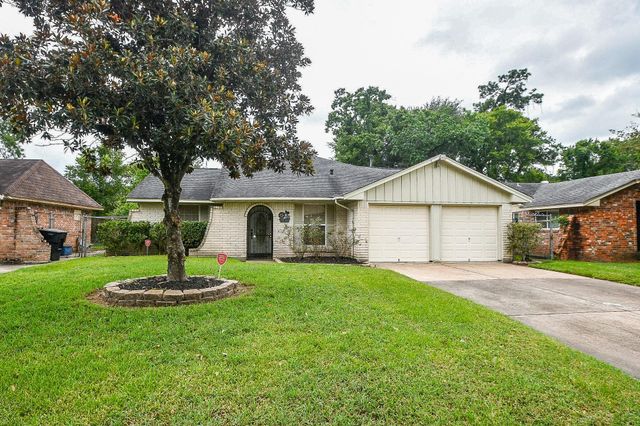 6410 Bluestone Drive, Houston, TX 77016