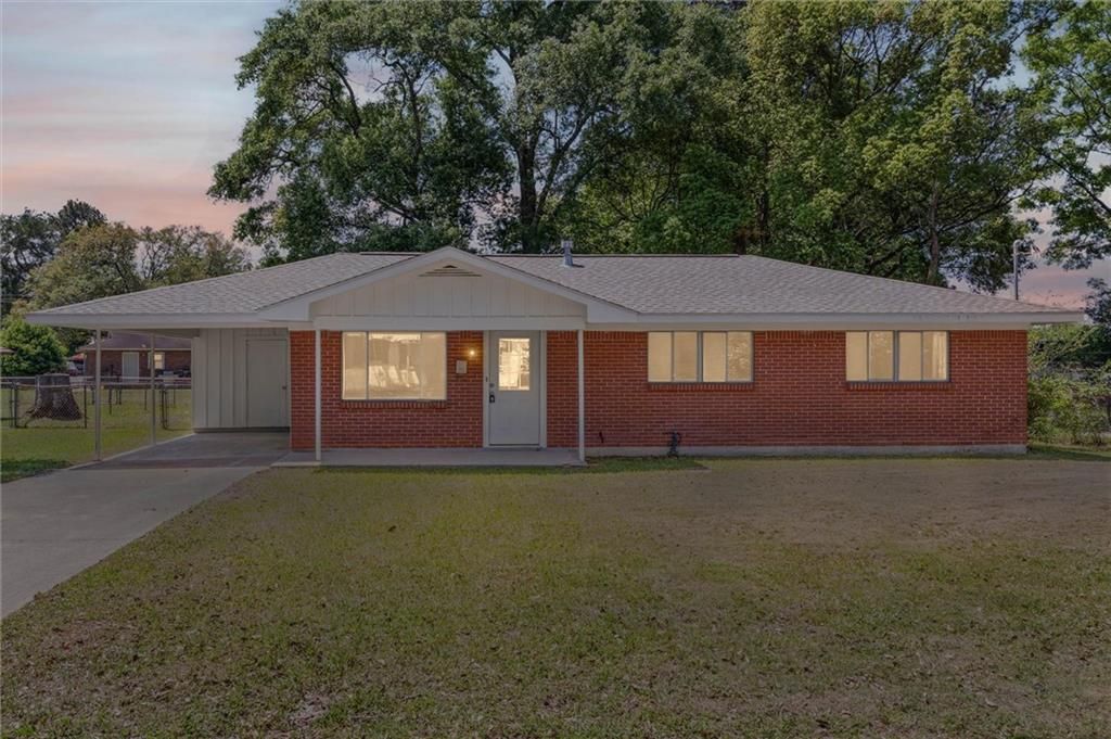 2509 Karagan Drive, Mobile, AL 36606