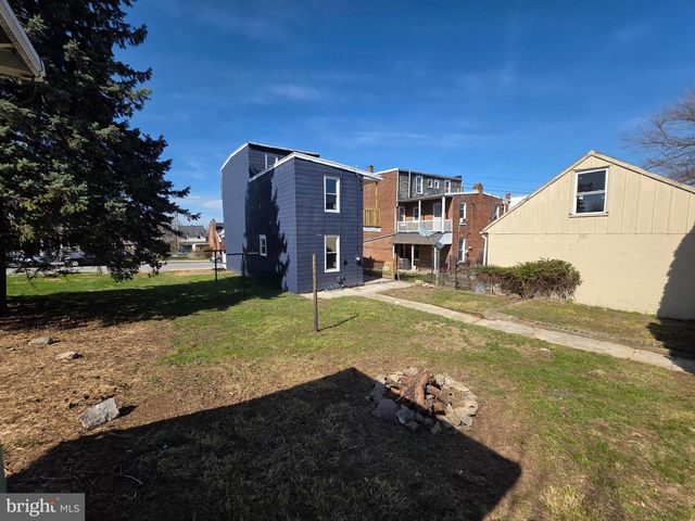 1306 W POPLAR ST, York, PA 17404