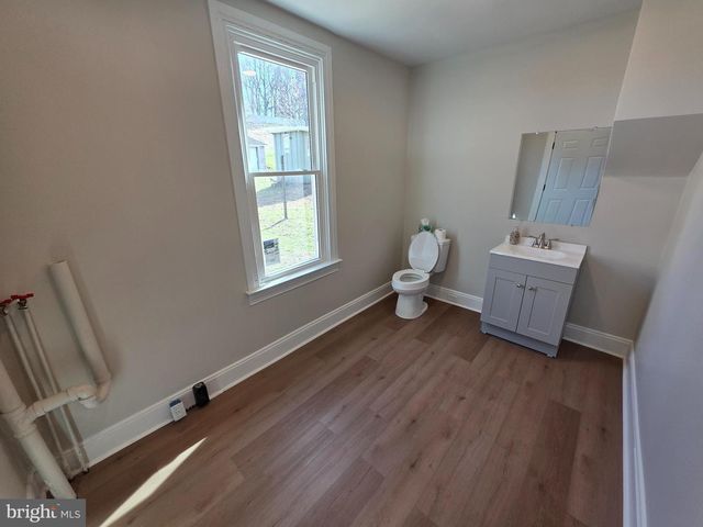 1306 W POPLAR ST, York, PA 17404