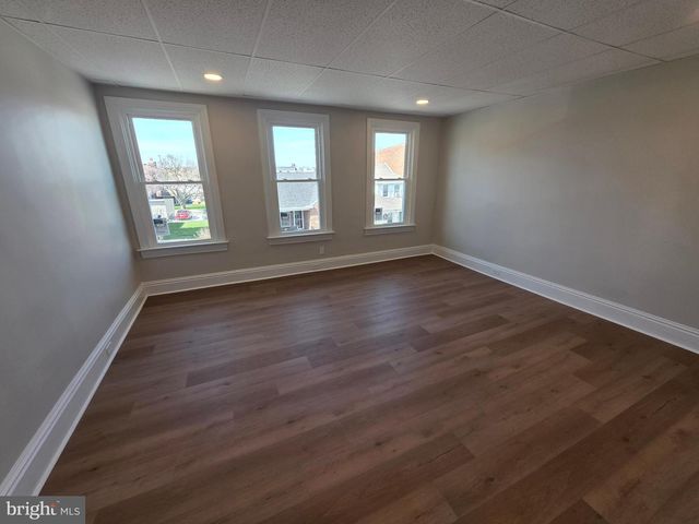 1306 W POPLAR ST, York, PA 17404