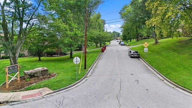514 Pilgrim Court B, Johnson City, TN 37601