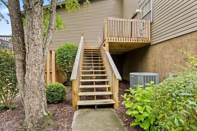 514 Pilgrim Court B, Johnson City, TN 37601