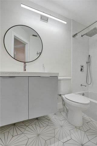 155 Love Cres, Royal Palm Beach, FL 33411