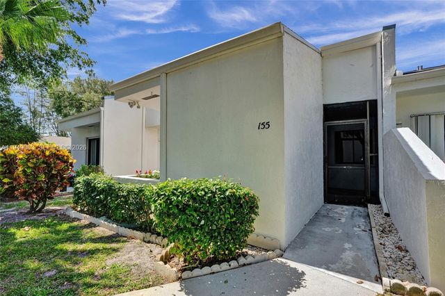 155 Love Cres, Royal Palm Beach, FL 33411