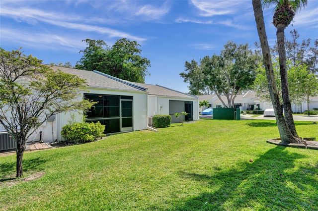 155 Love Cres, Royal Palm Beach, FL 33411