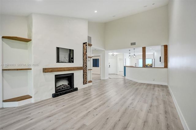 155 Love Cres, Royal Palm Beach, FL 33411