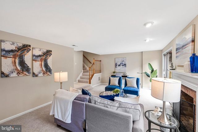 4007 MURDSTONE CT, Fairfax, VA 22033