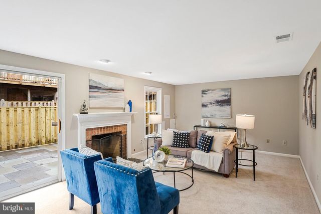 4007 MURDSTONE CT, Fairfax, VA 22033