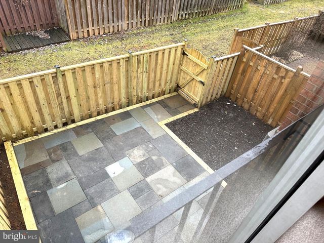 4007 MURDSTONE CT, Fairfax, VA 22033