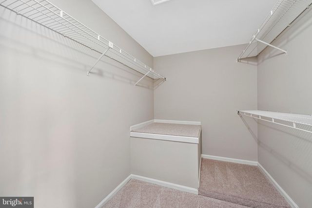 4007 MURDSTONE CT, Fairfax, VA 22033