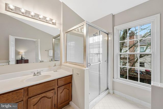 4007 MURDSTONE CT, Fairfax, VA 22033