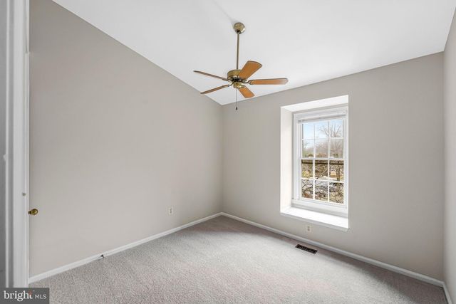 4007 MURDSTONE CT, Fairfax, VA 22033