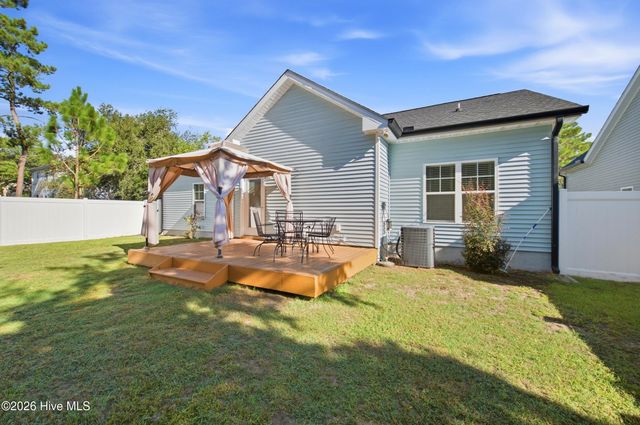 3087 Pine Hill Drive SW, Shallotte, NC 28470