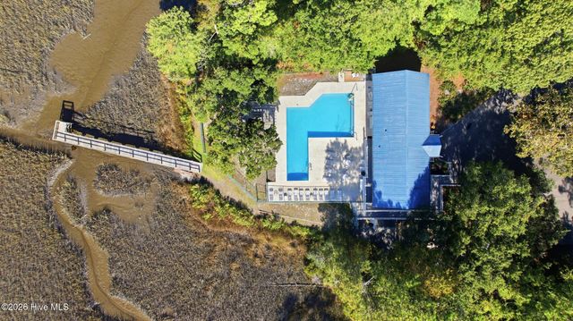 3087 Pine Hill Drive SW, Shallotte, NC 28470