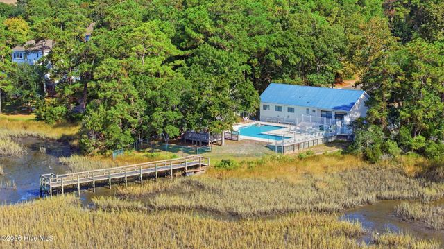 3087 Pine Hill Drive SW, Shallotte, NC 28470
