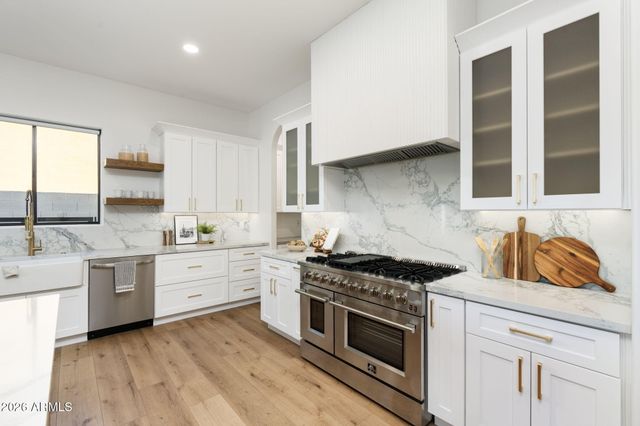 4108 E LAFAYETTE Avenue, Gilbert, AZ 85298
