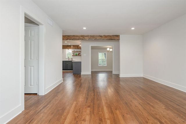 3900 Eldridge Street, Fort Worth, TX 76107